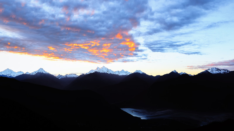 108天,赴诸神之约,史上首次藏区八大神山徒步转山