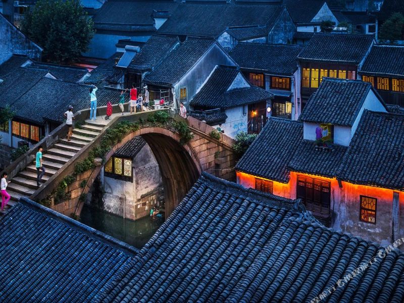 南浔诗缘江南枕水民宿1晚+南浔古镇门票礼包