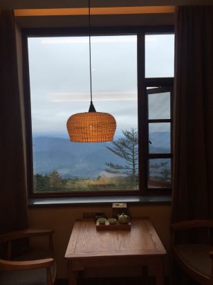 峨眉山金顶大酒店(悦霞楼)预订价格,联系电话\