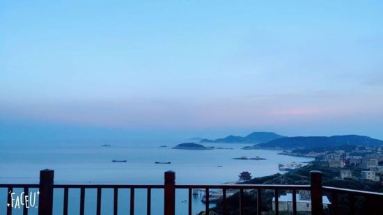 台州温岭石塘松门洞下沙滩聚沙汀民宿
