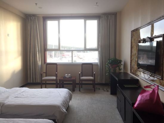 围场塞罕坝帝园大酒店预订价格,联系电话\位置