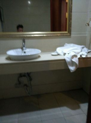 佛山帝豪国际酒店预订价格,联系电话\位置地址