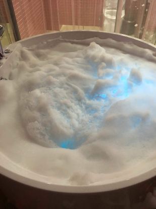 万爱情侣主题酒店(南京夫子庙店)预订价格,联系电话\位置地址【携程酒店】