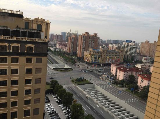 上海恒硕公寓酒店预订价格,联系电话\位置地址