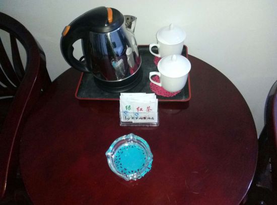 海立坊精品酒店(三亚凤凰机场店)预订价格,联系