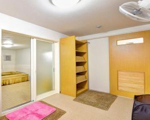 香港-巖國自由行 國泰航空公司+割烹旅館白為旅館