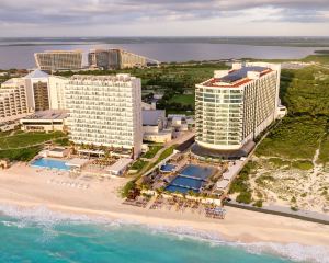 香港-坎昆自由行 美國航空公司+海塵坎昆家庭度假村-全包式