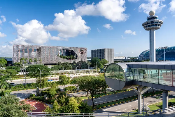 【樟宜機場皇冠假日酒店 - IHG 旗下酒店】新加坡 3-7天自由行套票