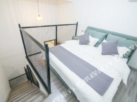 微笑电竞酒店兰州西火车店