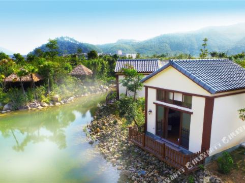 特色养生温泉,汕尾水底山温泉庄园  双早 双人无限次温泉门票【粤东极