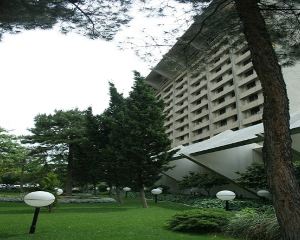 香港-德黑蘭自由行 德國漢莎航空+德黑蘭拉萊國際五星酒店