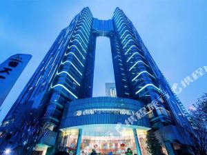 太古里最近的酒店 200o0h0000009022eAF89_R_300_225.jpg