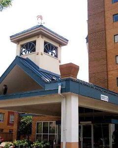 多倫多 - 北約克智選假日酒店 - IHG 旗下酒店5天4晚自由行套票
