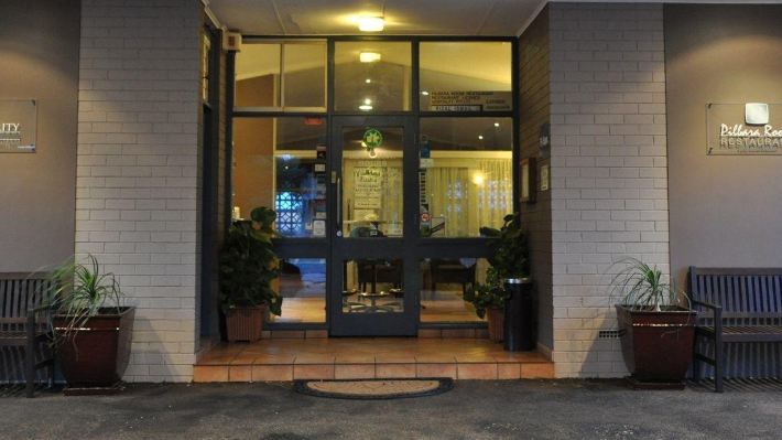 黑德蘭港酒店