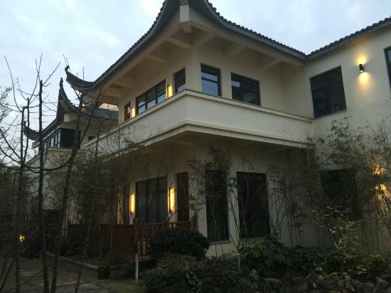 景德镇朗逸酒店