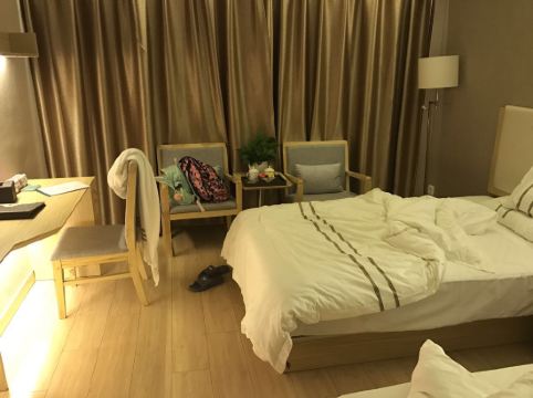 蓝田兰朵商务酒店