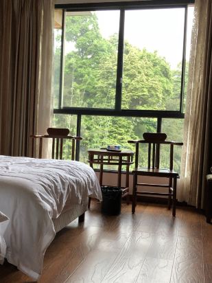 宜宾蜀南竹海紫竹山庄酒店(原忘忧家园酒店)