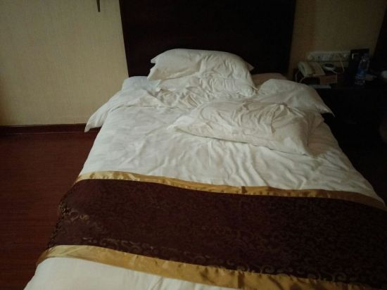 龙海福门大酒店