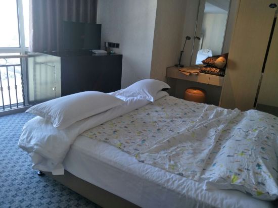 威海九龙晟大酒店