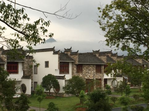 泾县桃花潭畔诗画山水酒店点评