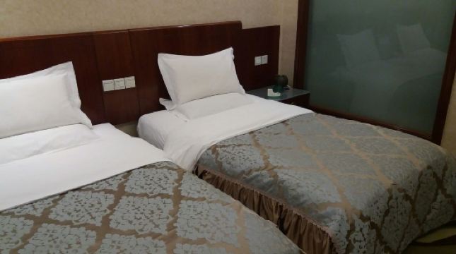 介休隆洲大酒店