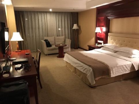 滦南蓝海大酒店