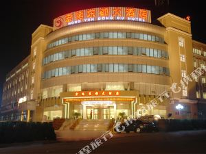 青岛酒店排名 CggYHVXt1NeABQ_-AAfLBMgWG7A199_R_300_225.jpg