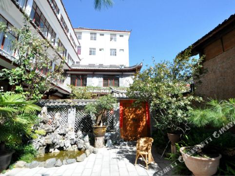 丽江缘来纳西特色客栈