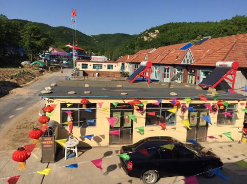 庄河冰峪沟小牟农家院