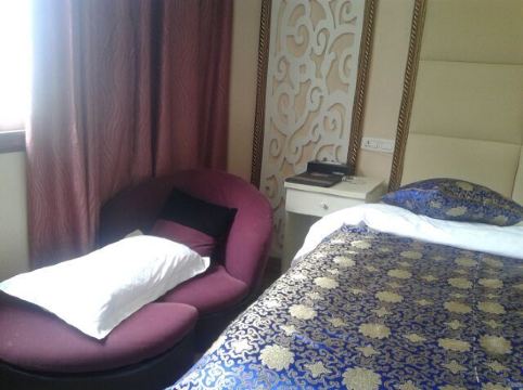 安顺平坝百度风尚酒店咨询