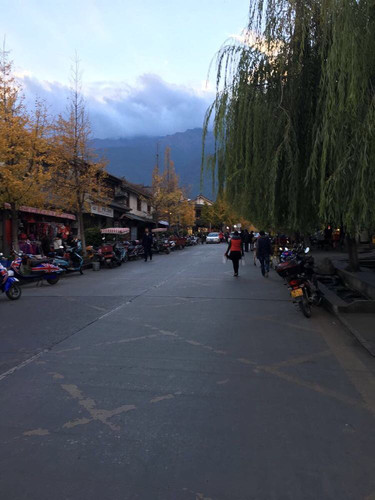 昆明酒吧——夜间文化的新篇章
